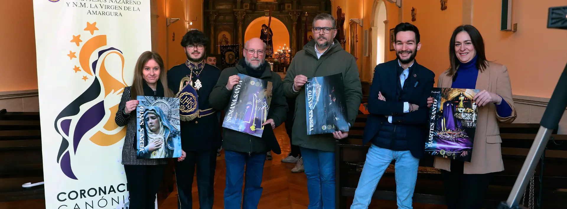 Cuatro fotografías de prensa dan a luz a los carteles de las Procesiones Nazarenas bajo el «Enfoque Morado»